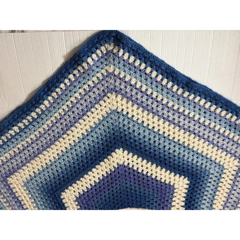 EUC Handmade Crochet Hexagon Blanket Blue Ombre Gradient Throw 34